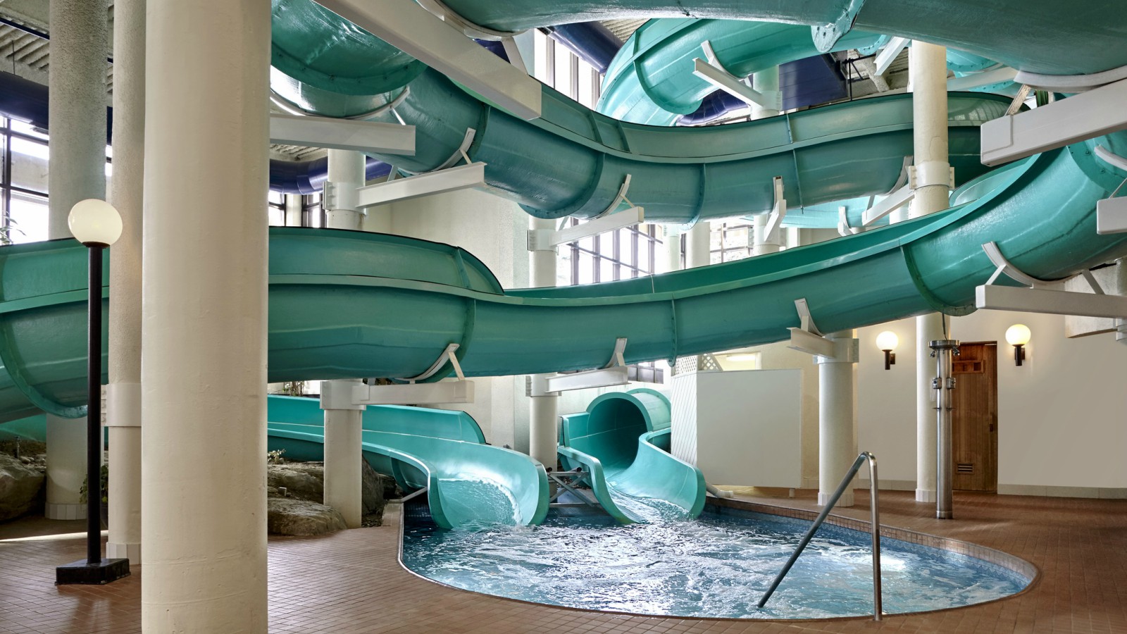 Best Water Slide At A Sheraton Hotel 7